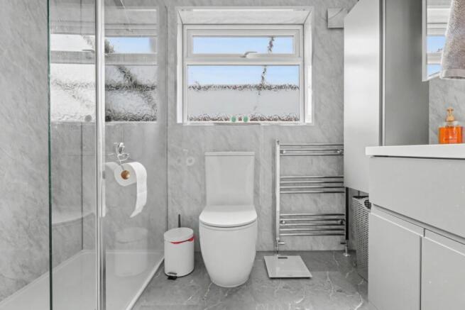 2 bed Semi-Detached Bungalow for sale Image 10