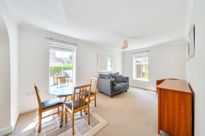 Sitting/Dining Room
