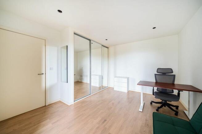Bedroom 2 (Double)