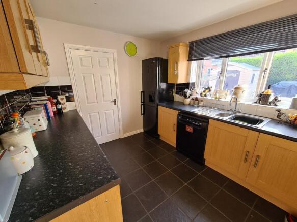 Kitchen 2