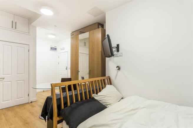 Lettings Hammersmith Shepherds Bush Road  - Bedroo