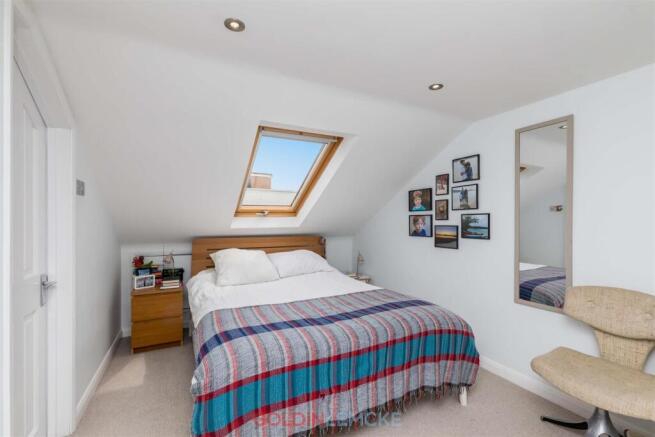 Bedroom.jpg