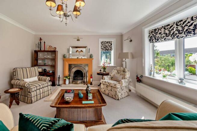 8607962-interior02-800.jpg