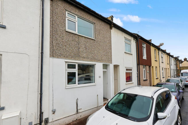 2 bed terraced house to rent Chamberlain Road, Ch