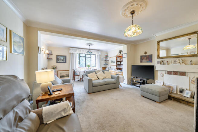 1445933-1-69e0d7f...