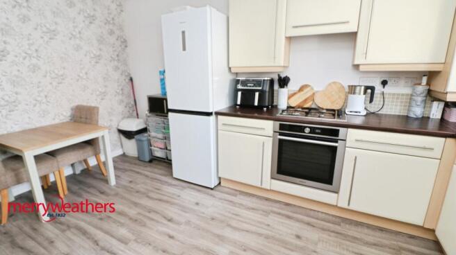 2 bed Terraced for sale Image 5