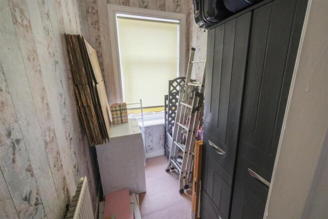 3 bed Terraced for sale Image 12