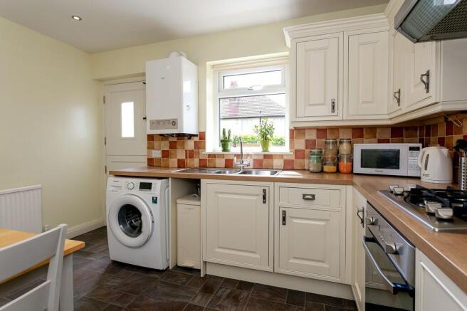 2 bed Terraced for sale Image 6