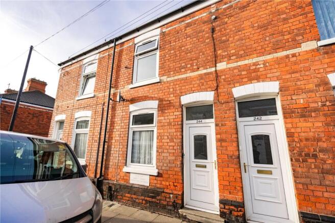 1-bed house on Weelsby Street, Grimsby, DN32, £85,000