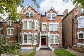 Flat 1, 17, Breakspears Road, London SE4 1XW