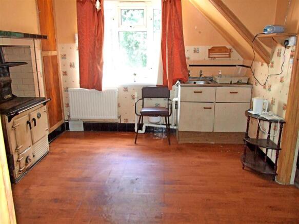 KITCHEN-PHOTO
