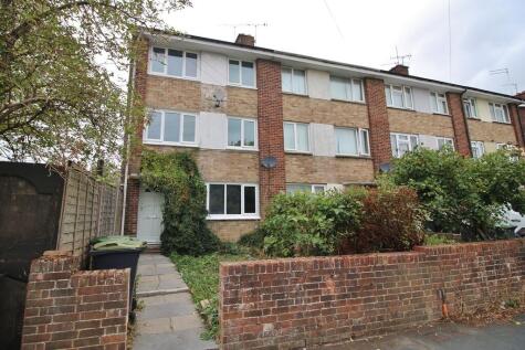 Parkhouse Farm Way, Leigh Park, Havant