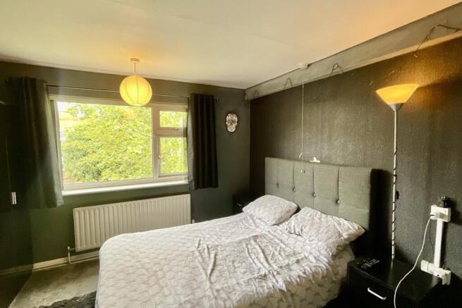 2 bed Flat for sale Image 9