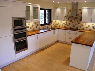 KITCHEN/DINING ROOM/FAMILY ROOM