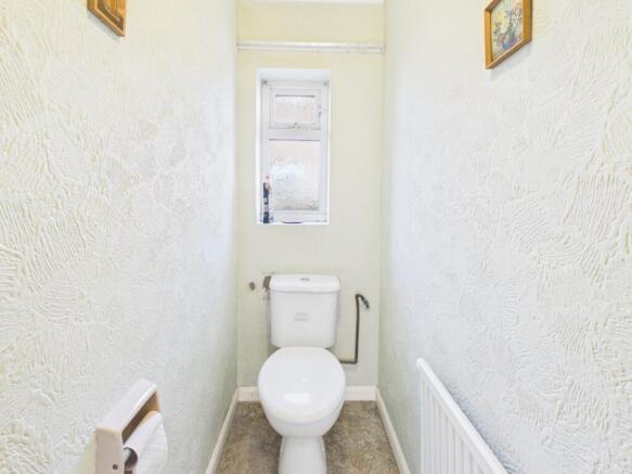 2 bed Semi-Detached Bungalow for sale Image 5
