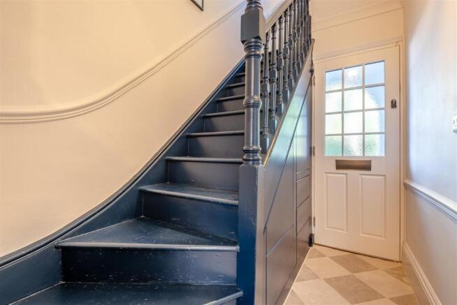 8700874-interior31.jpg