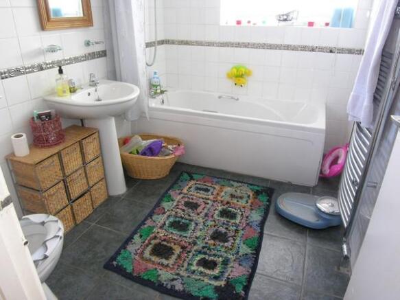 Photo 12