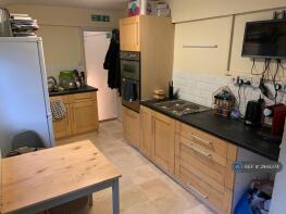 4b, Kincaid Road, London SE15 5UN