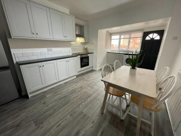 Victoria Street, Darfield, Barnsley, S73 9EX photo 5