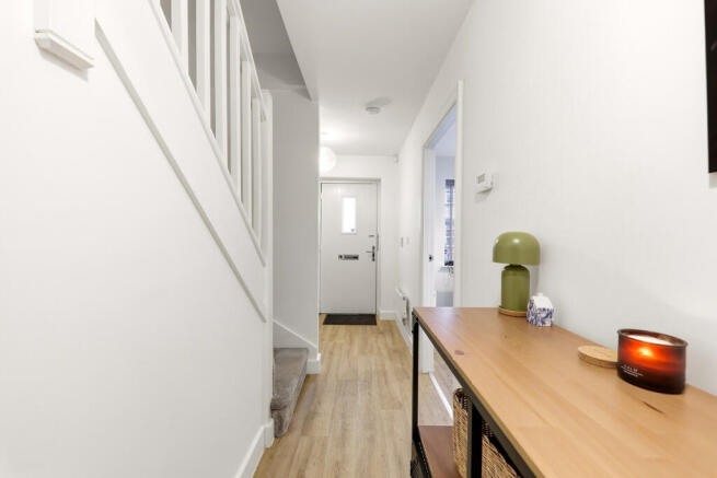 2 bed Terraced for sale Image 7