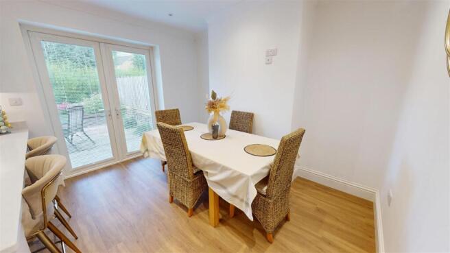 Dining Kitchen
