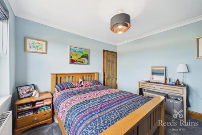 3 bed Terraced for sale Image 6