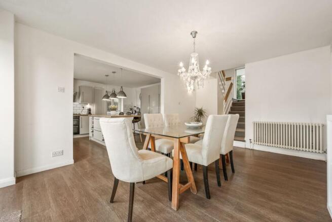 Open Plan Kitchen / Dining