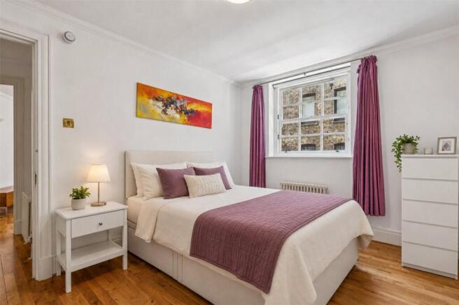 12, Shorts Gardens, London, WC2H photo 4