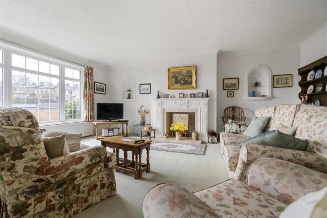 2 bed Detached Bungalow for sale Image 9