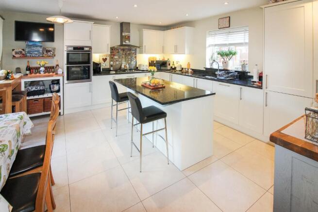 Kitchen / Diner