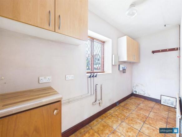 3 bed Semi-Detached for sale Image 11