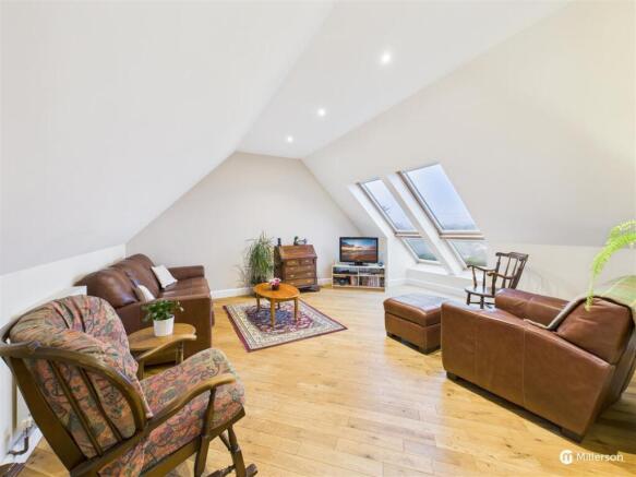 OPEN PLAN LOUNGE/KITCHEN/DINER