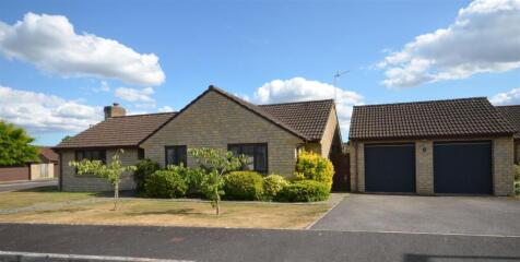 Foxglove Close, Wyke, Gillingham