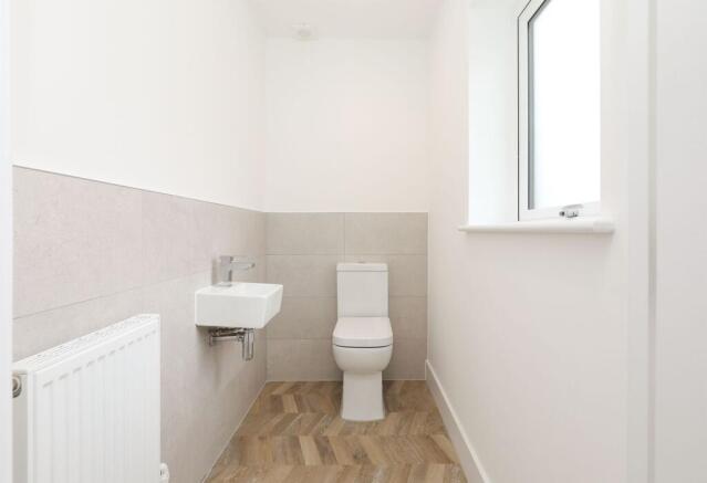3 bed Detached for sale Image 11