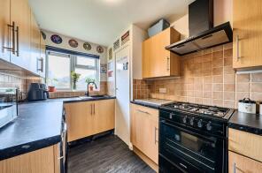 30, Lockerley Crescent, Southampton SO16 4EP