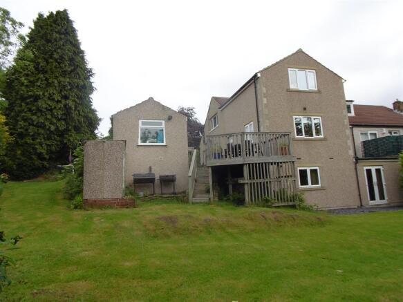 REAR ELEVATION 