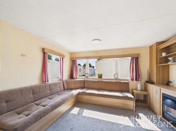 Spacious lounge with L-shaped seating in the ABI H