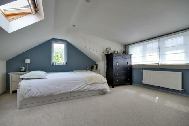 Bedroom.jpg