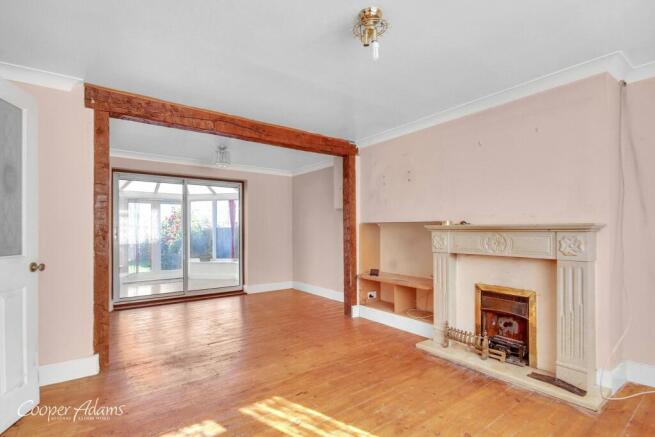 Pliving Room