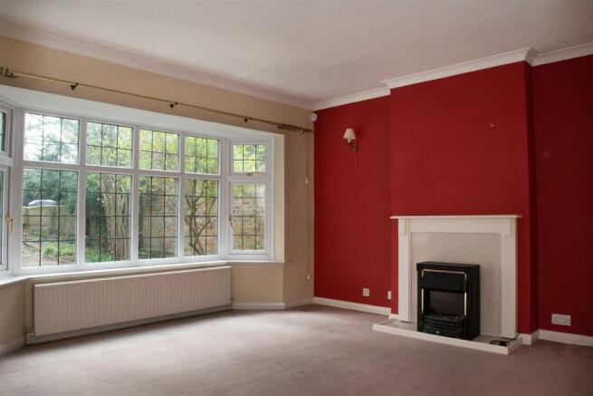 40 Dorking road dining room.jpg