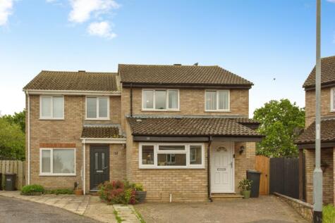 Jellicoe Place, Eaton Socon, ST. NEOTS