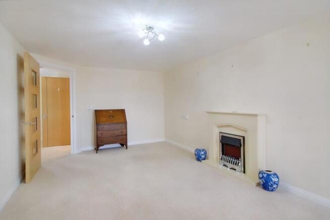 8531114-interior06 (Medium).JPG