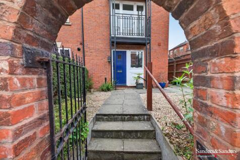 Stratford Road, Alcester, B49