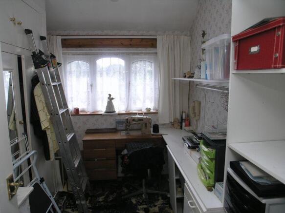 BEDROOM 3