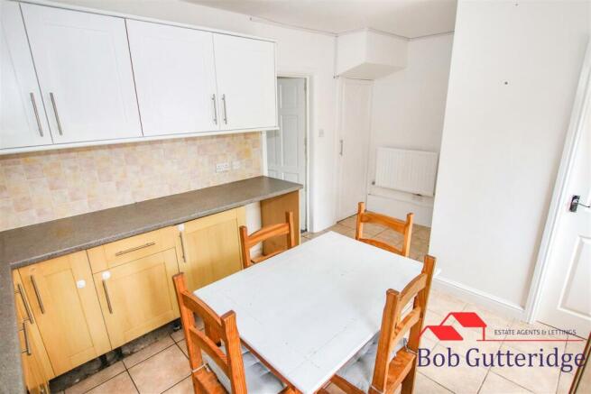 FITTED KITCHEN/DINER