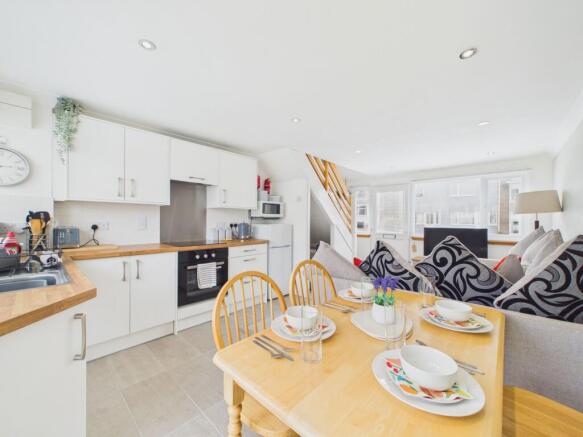 Kitchen/ living room