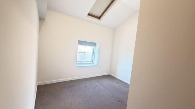 1 bed Apartment to rent Image 5