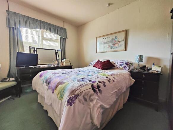 Bedroom 1 (front)