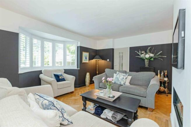 For Sale by Aspire Residential - Offington Lane