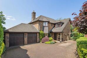 6, The Highgrove, Bolton BL1 5PX